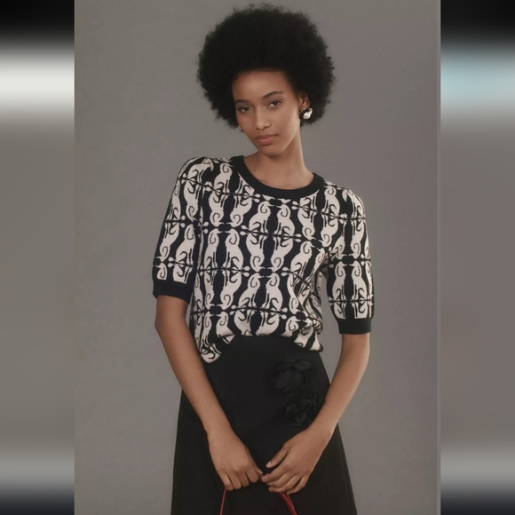 Anthropologie Tops - Anthropologie Maeve Harmon Jacquard Sweater Tee Poodle print